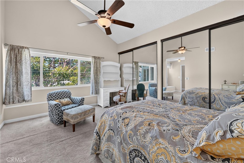 5037 #5 E Almond Avenue 32