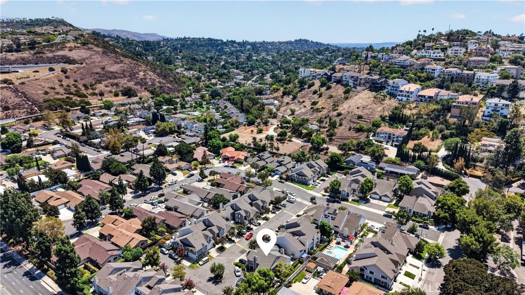 5037 #5 E Almond Avenue 32
