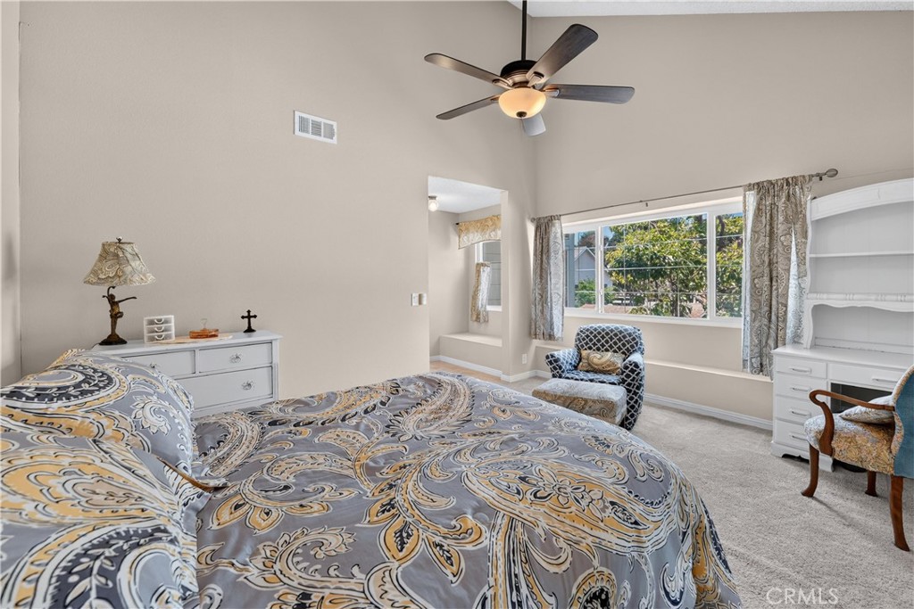 5037 #5 E Almond Avenue 32