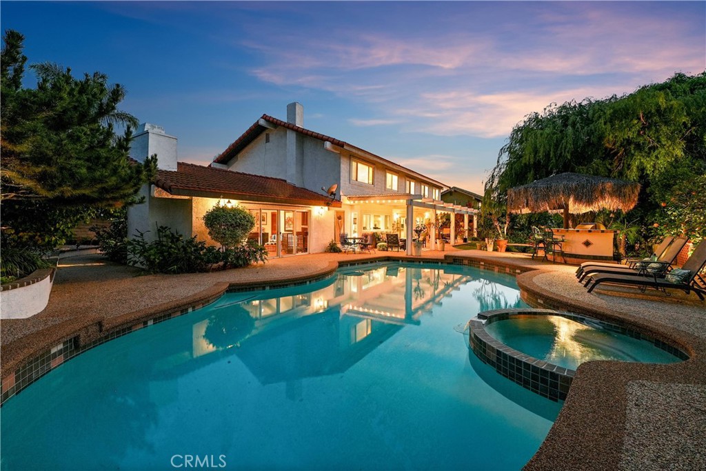 17991 Prado Circle