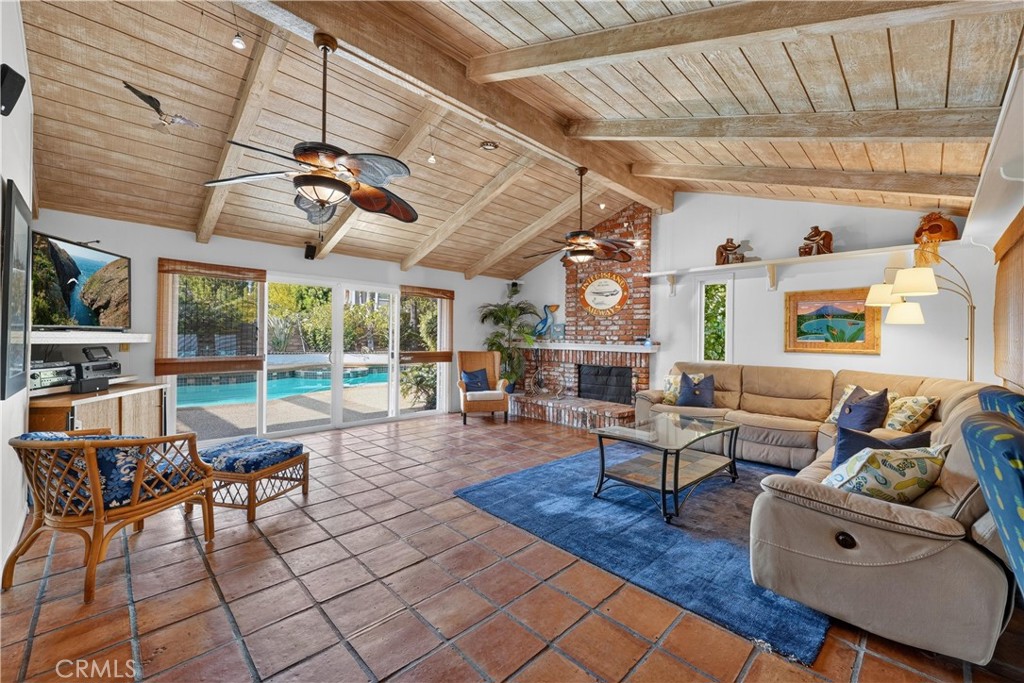 17991 Prado Circle