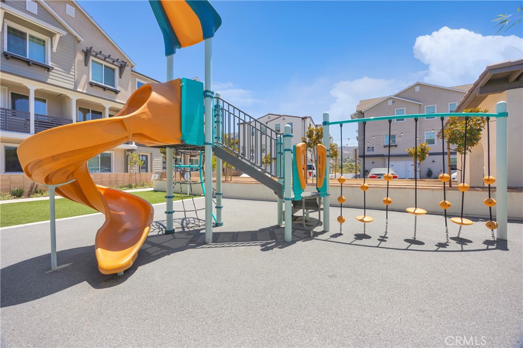 32078 Paseo Vibrante