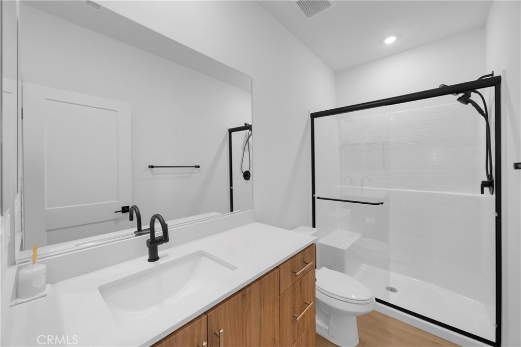 32078 Paseo Vibrante
