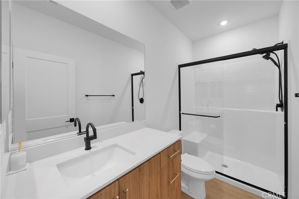 32078 Paseo Vibrante