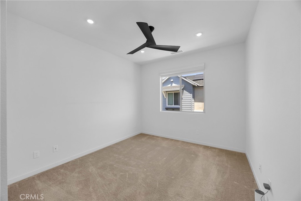 32078 Paseo Vibrante