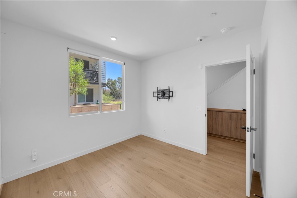 32078 Paseo Vibrante