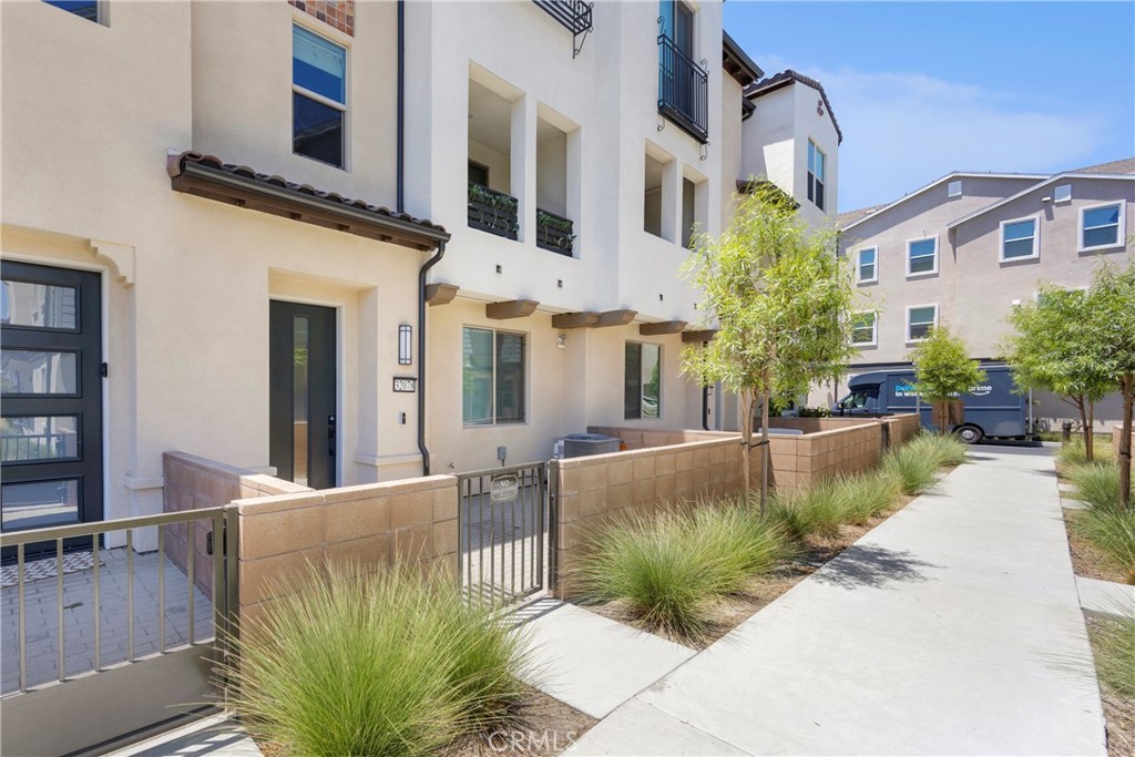 32078 Paseo Vibrante