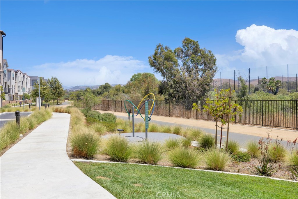 32078 Paseo Vibrante