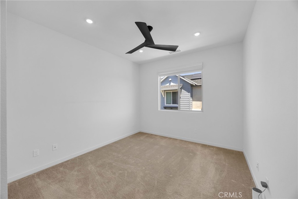 32078 Paseo Vibrante
