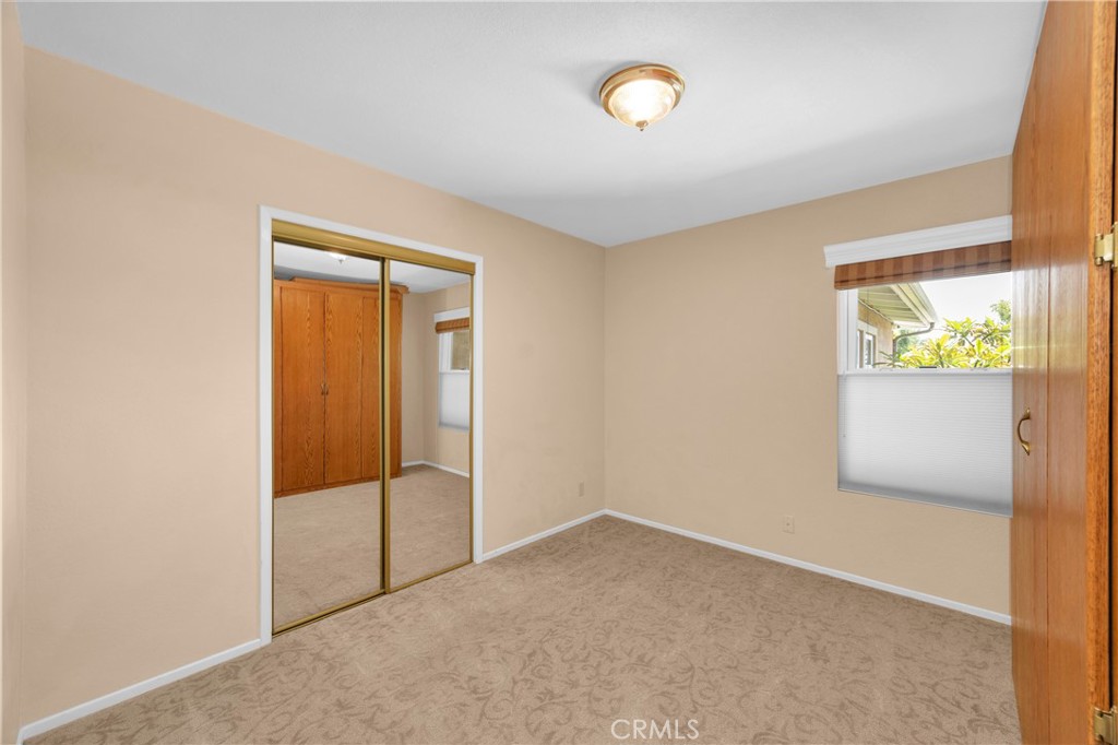1521 S Dallas