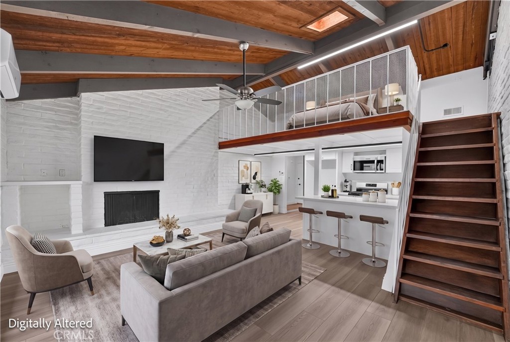 5068 Lakeview