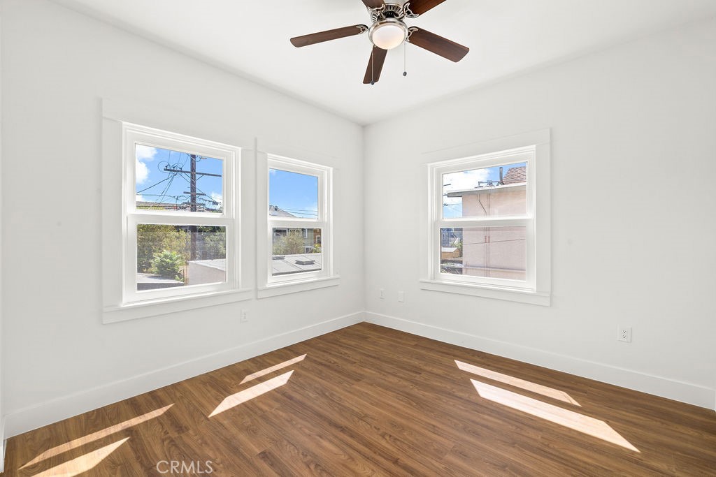 2220 Raymond