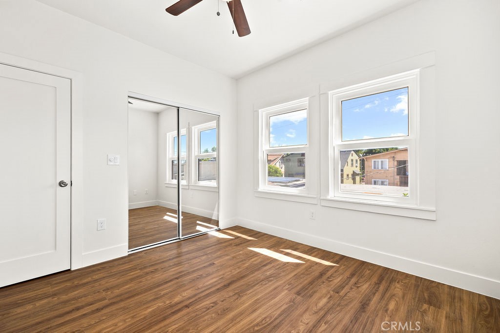 2220 Raymond