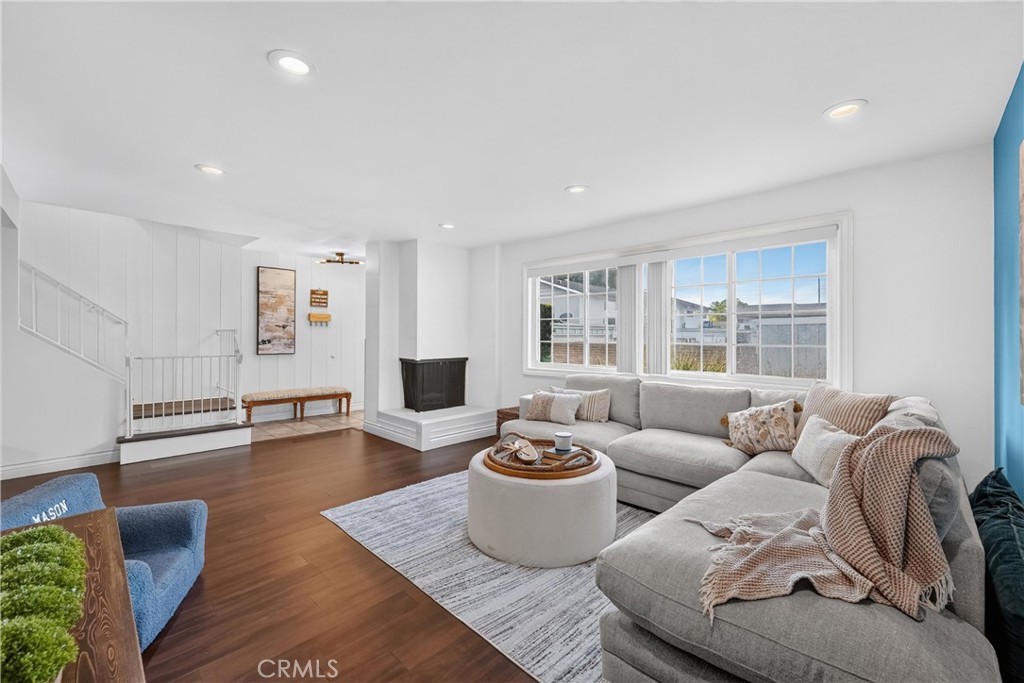 1243 Cameo Lane
