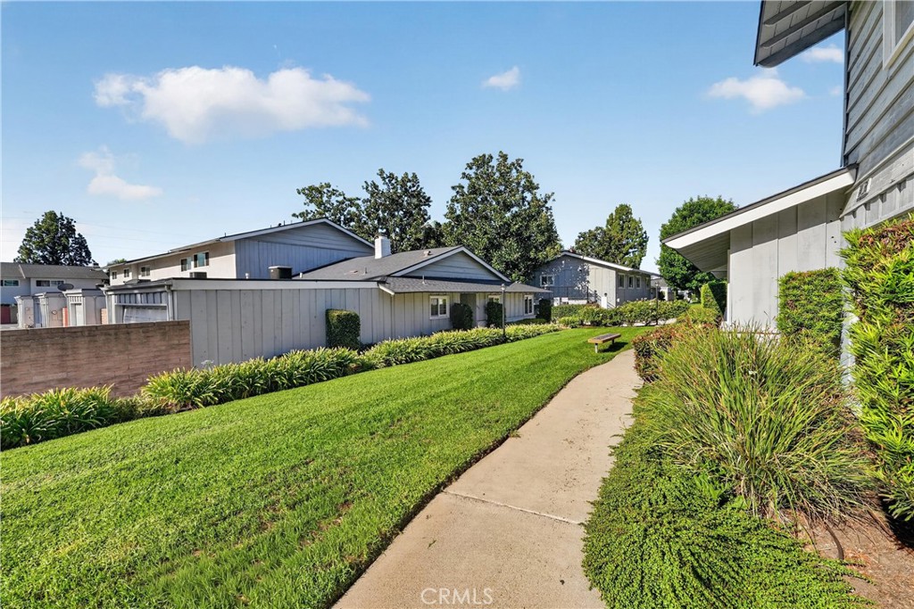 1243 Cameo Lane