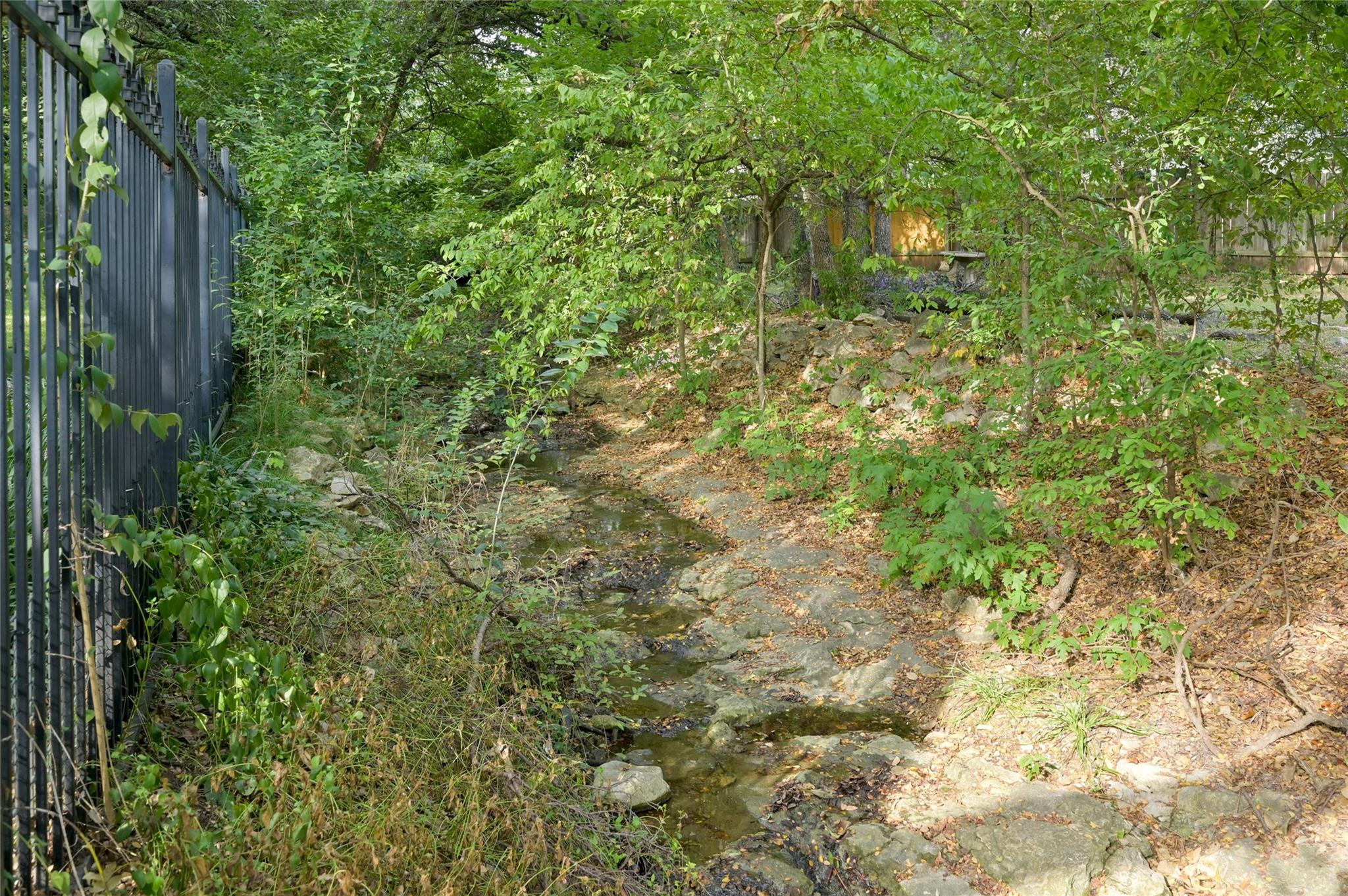 3117 Thousand Oaks DR