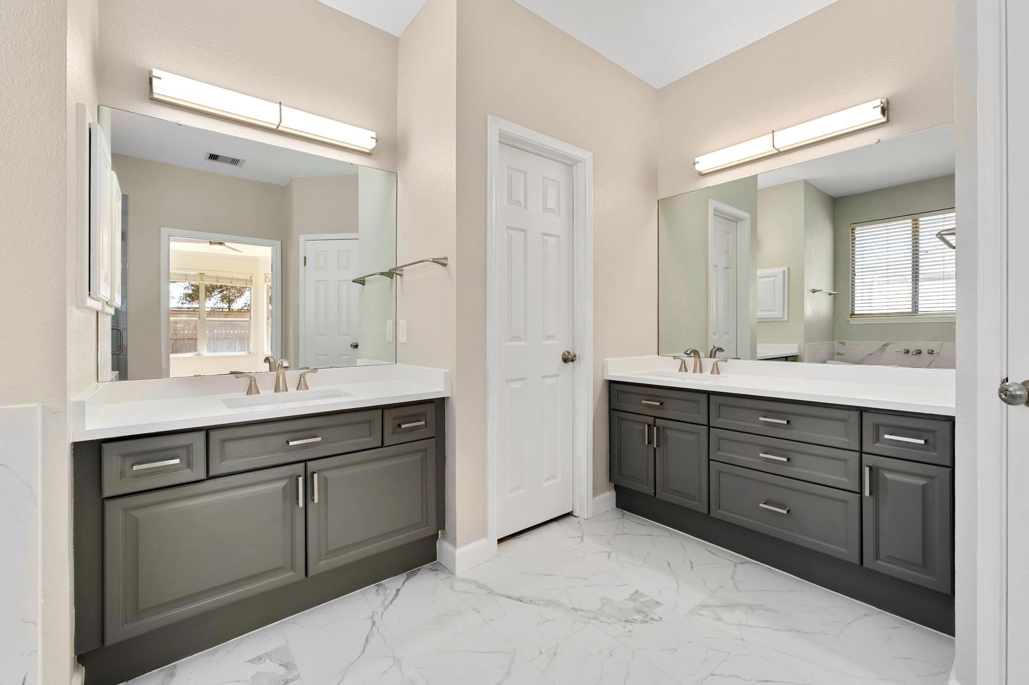 2630 Cascade Falls DR