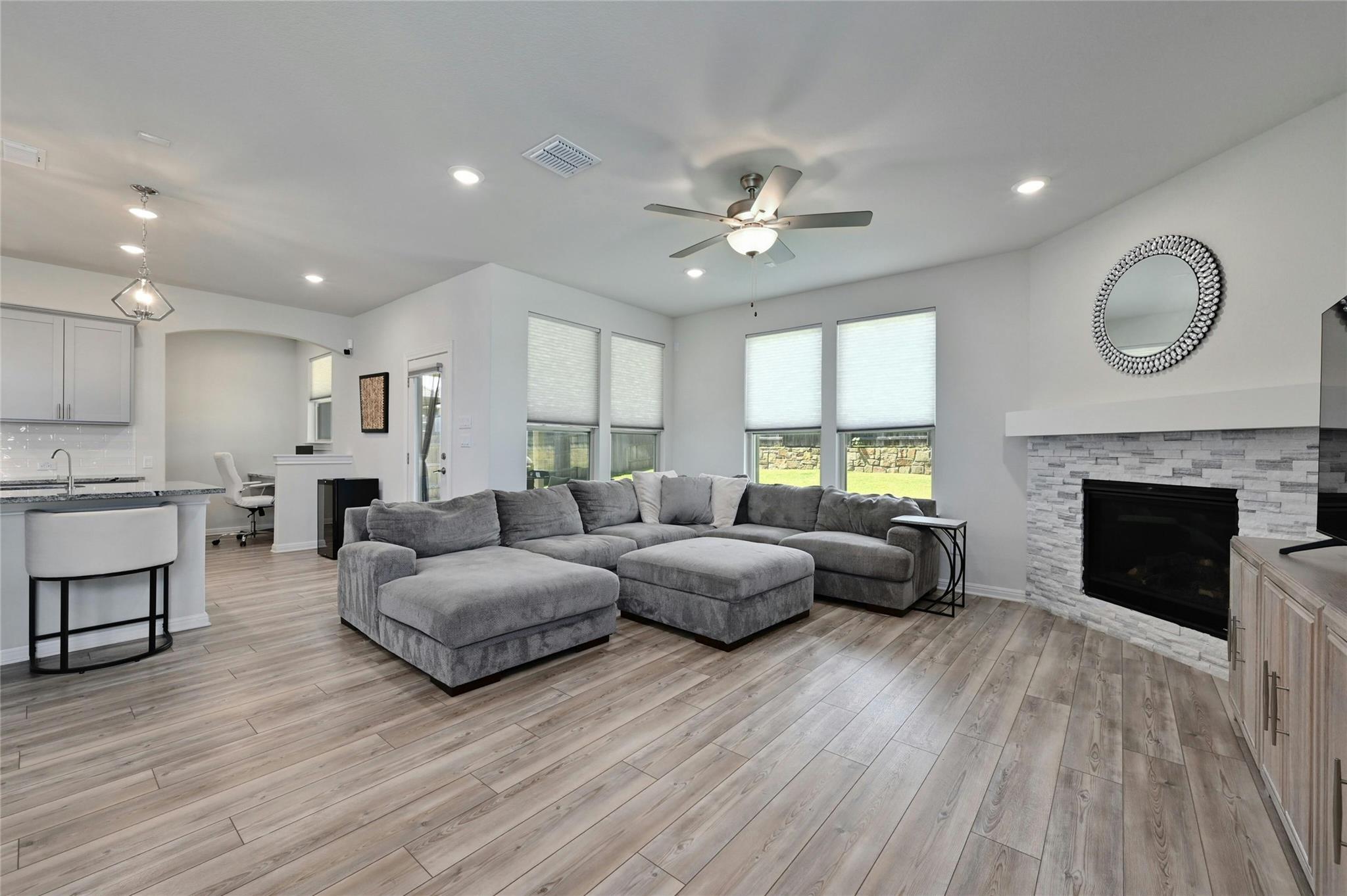 468 Purple Heart DR