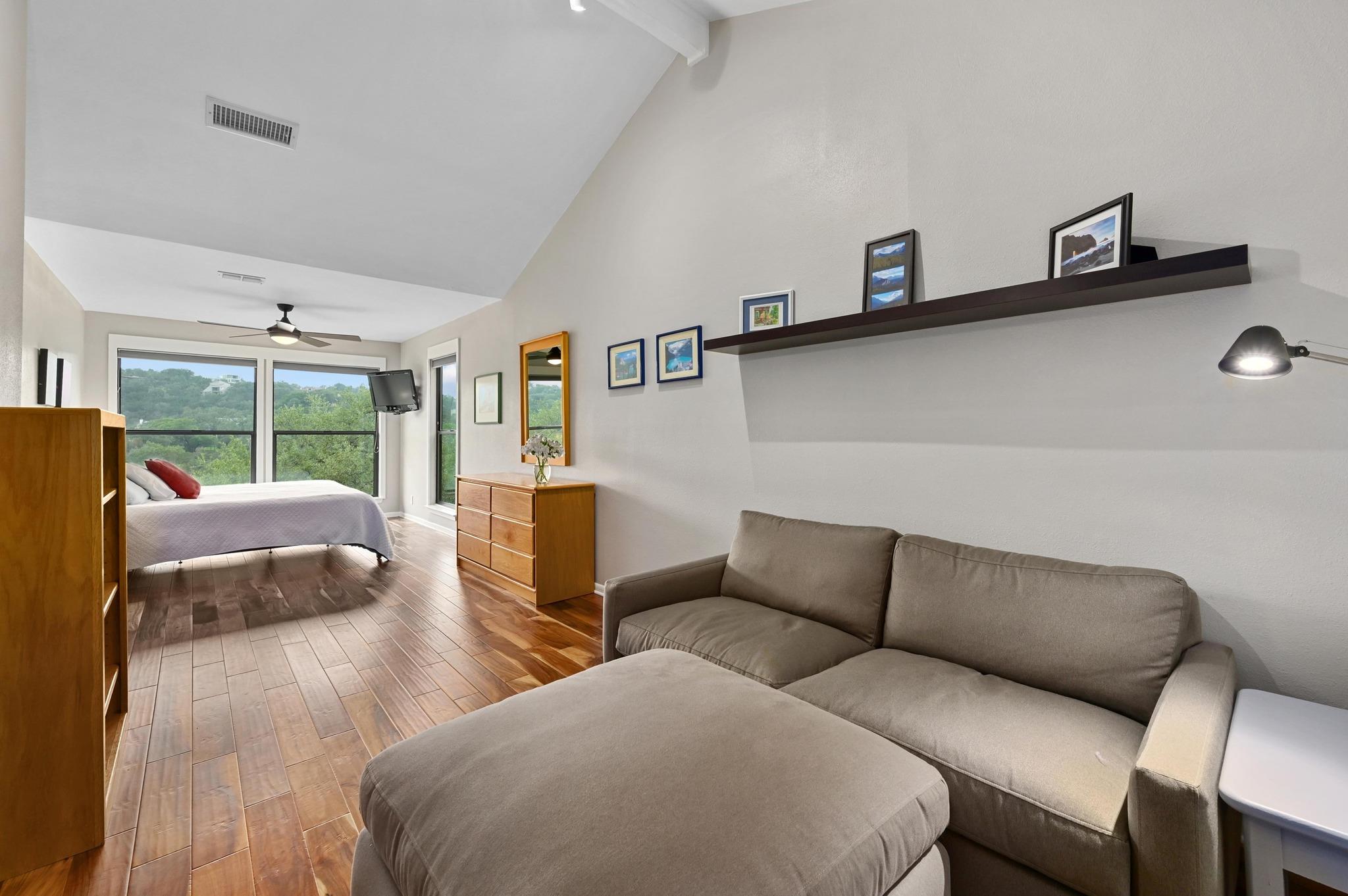 2009 S Oak Canyon RD