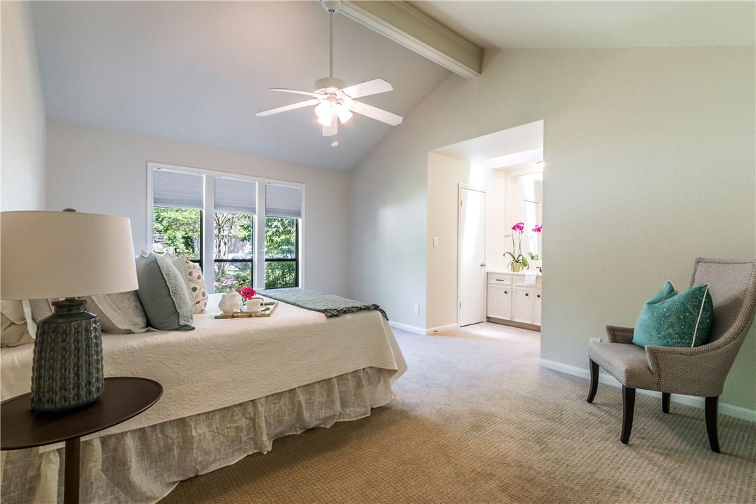 3407 Peregrine Falcon DR