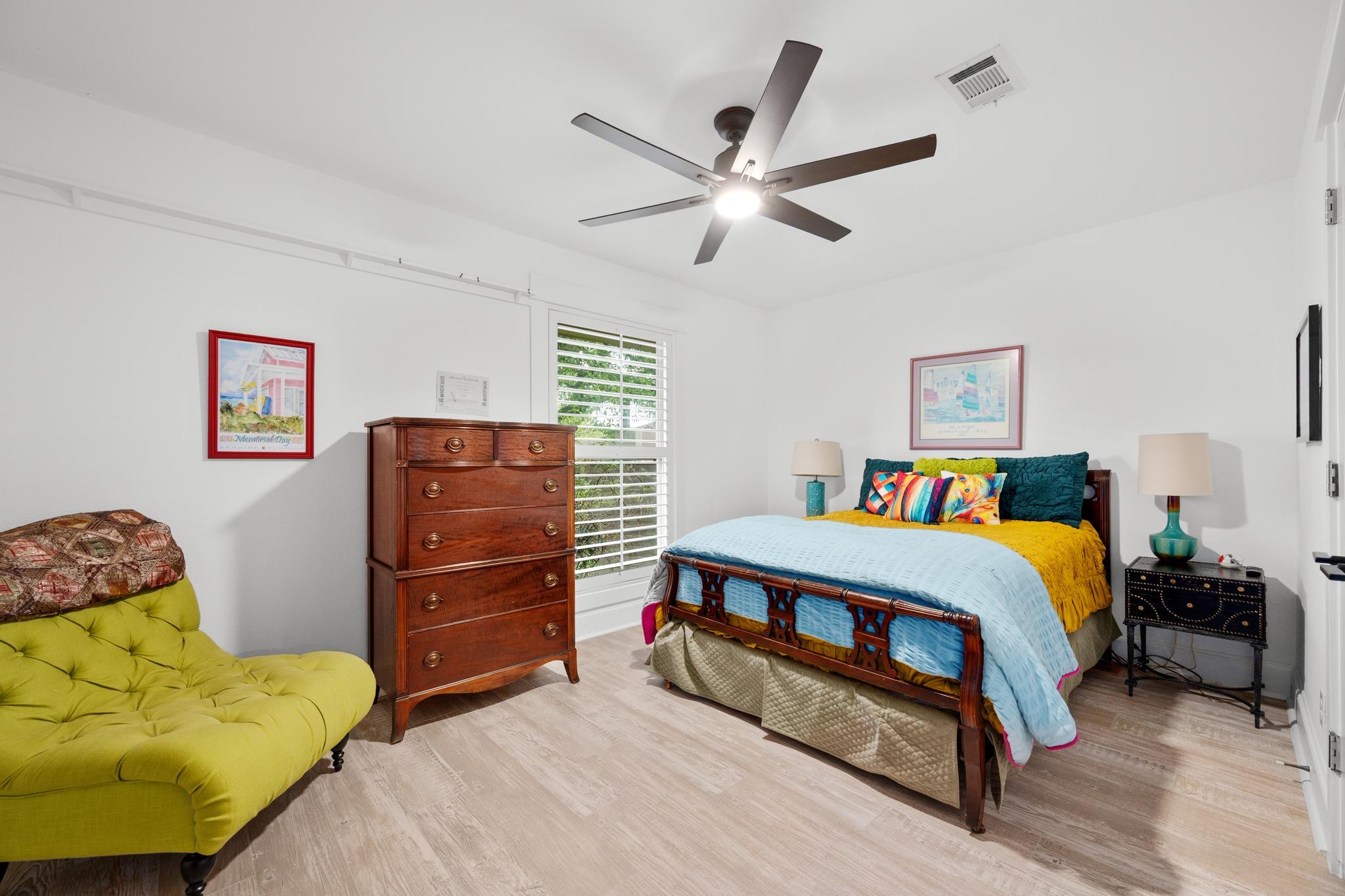 3415 Rain Forest DR