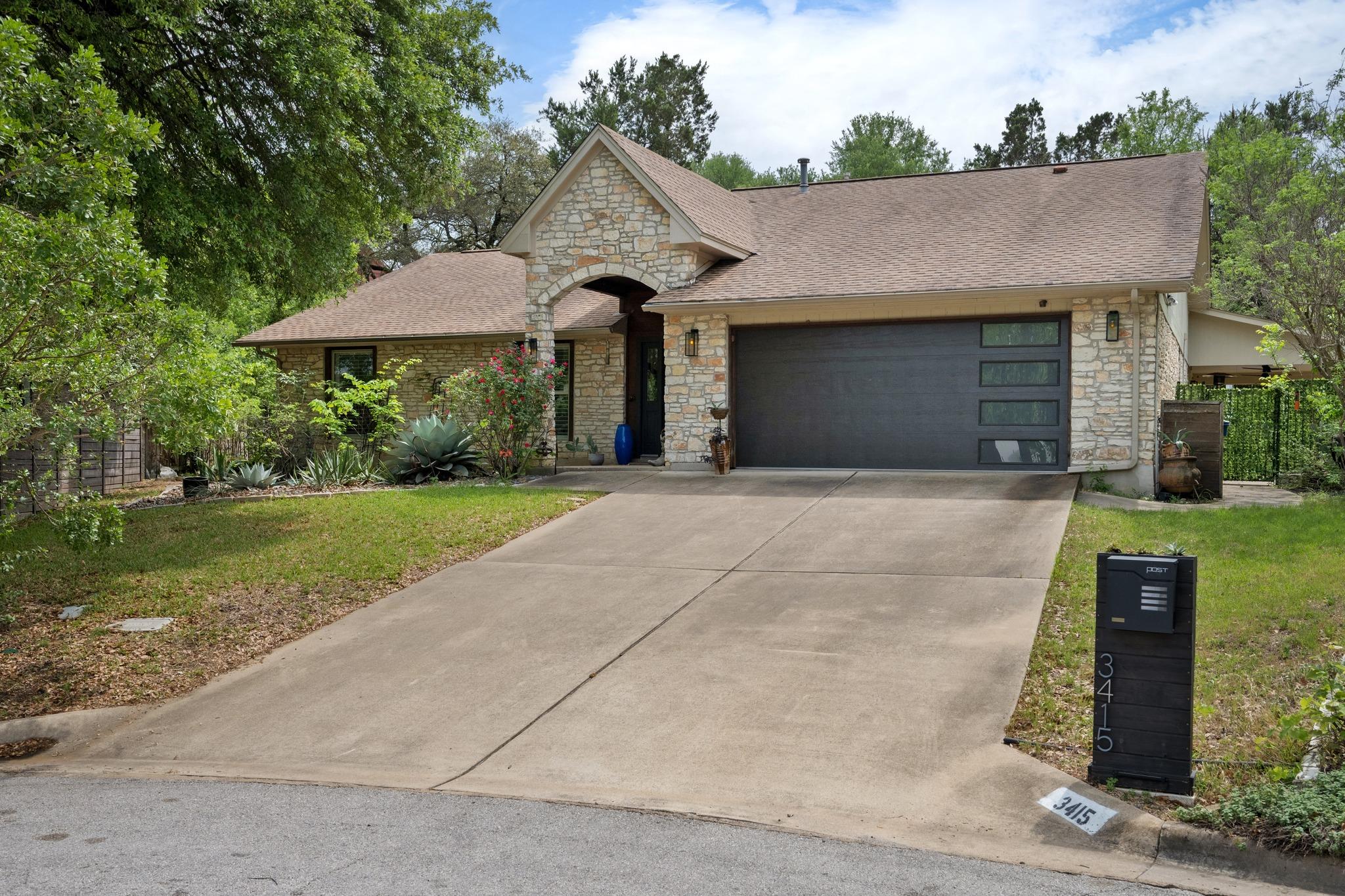 3415 Rain Forest DR