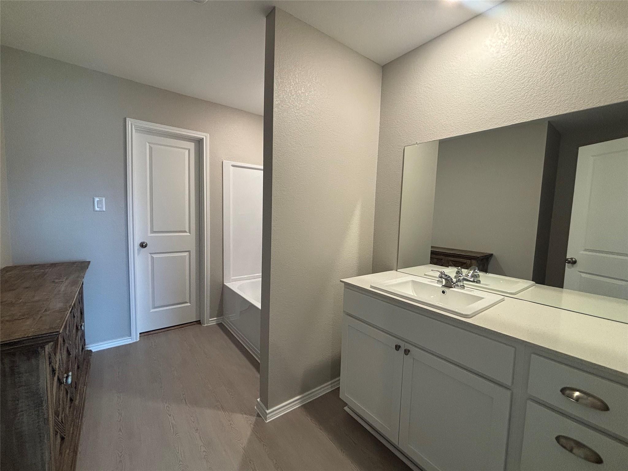 321 Bertram Oaksdr DR