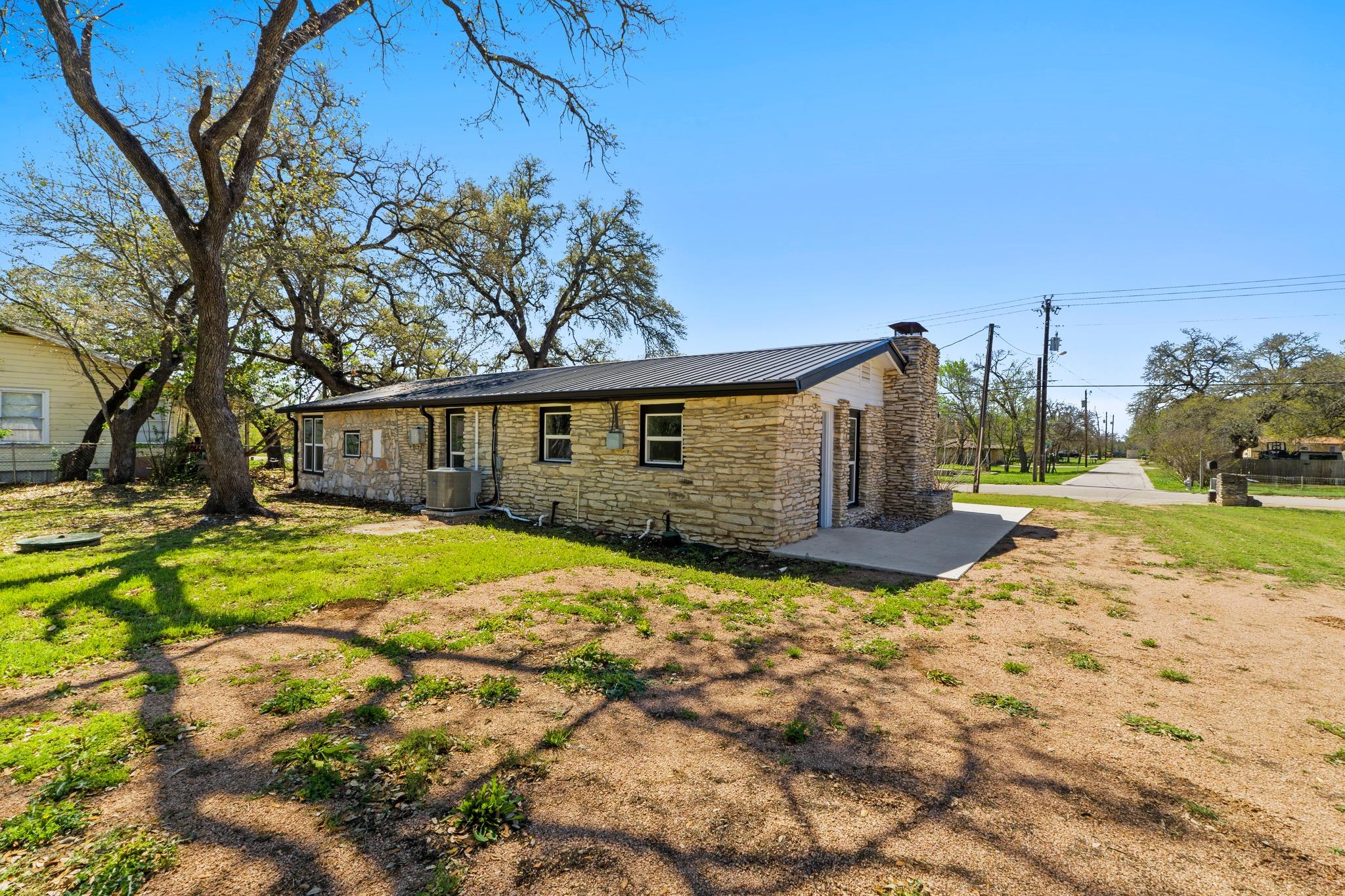201 County Road 279