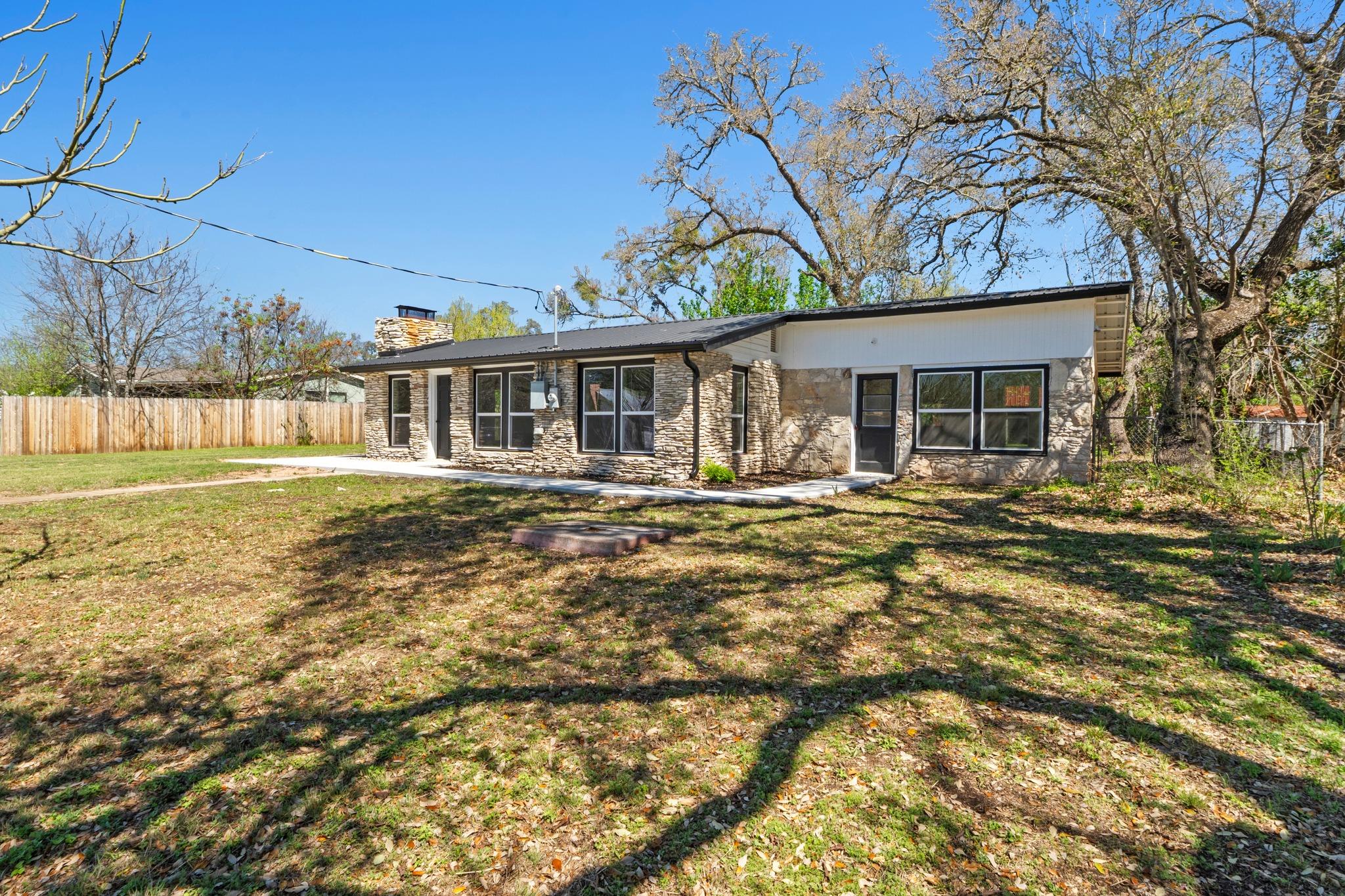 201 County Road 279