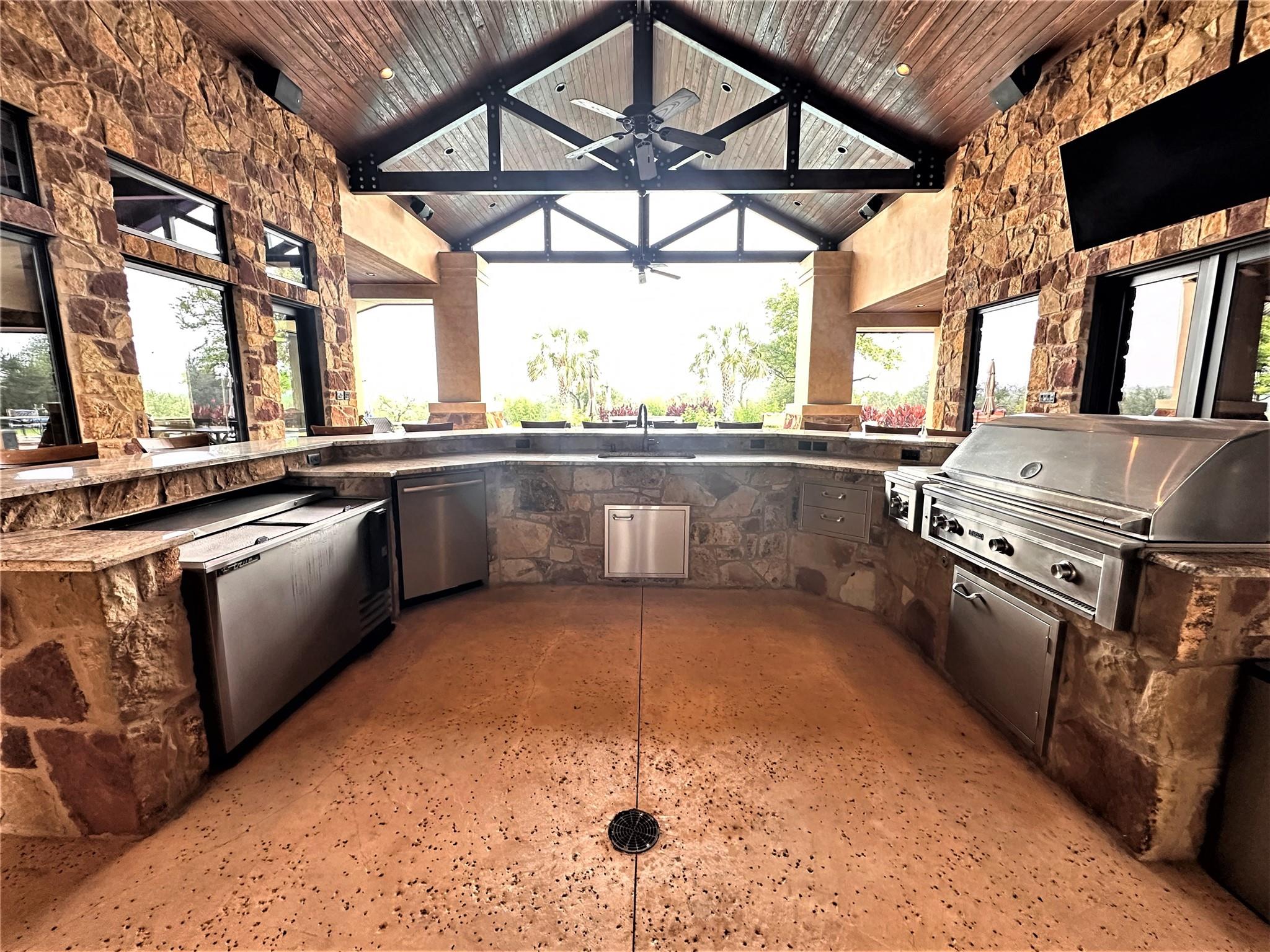 600 County Road 257