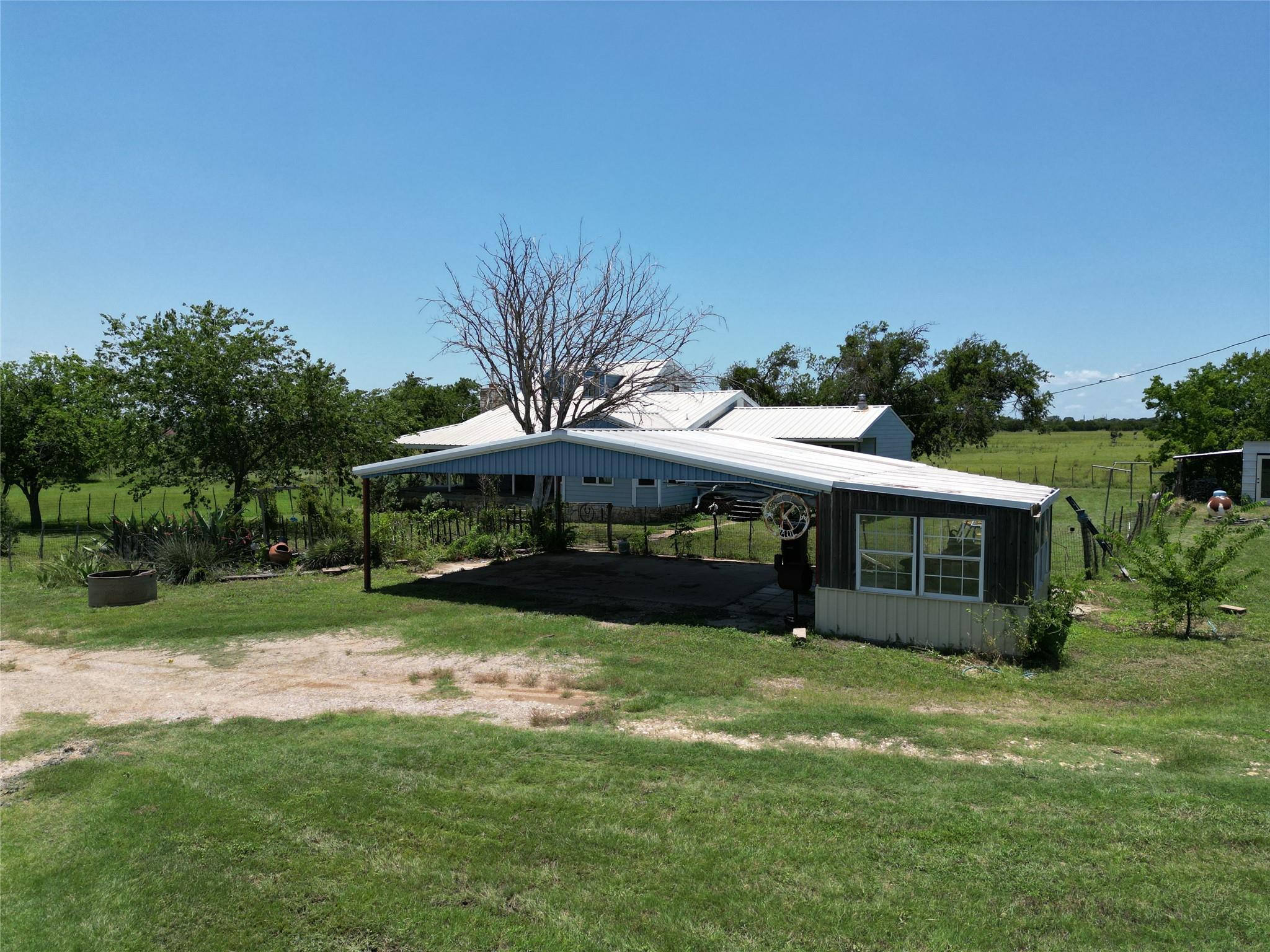 1720 County Road 276