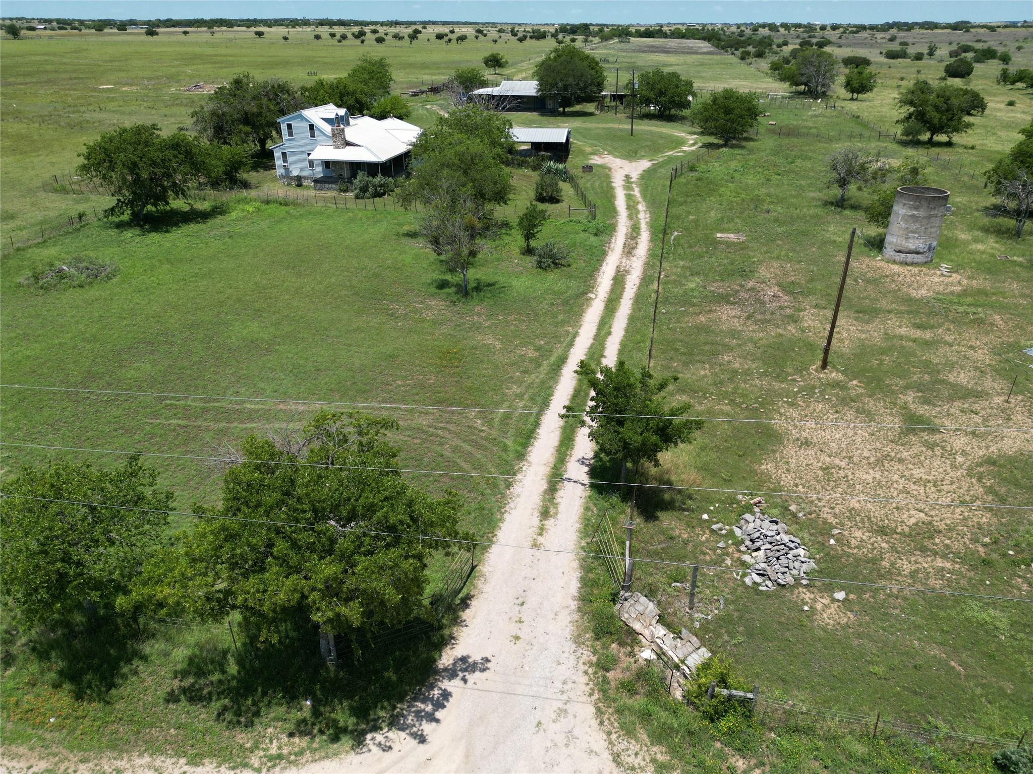 1720 County Road 276