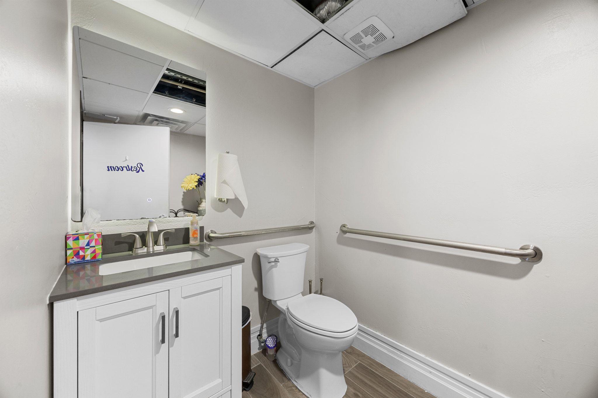 14262 W State Highway 29