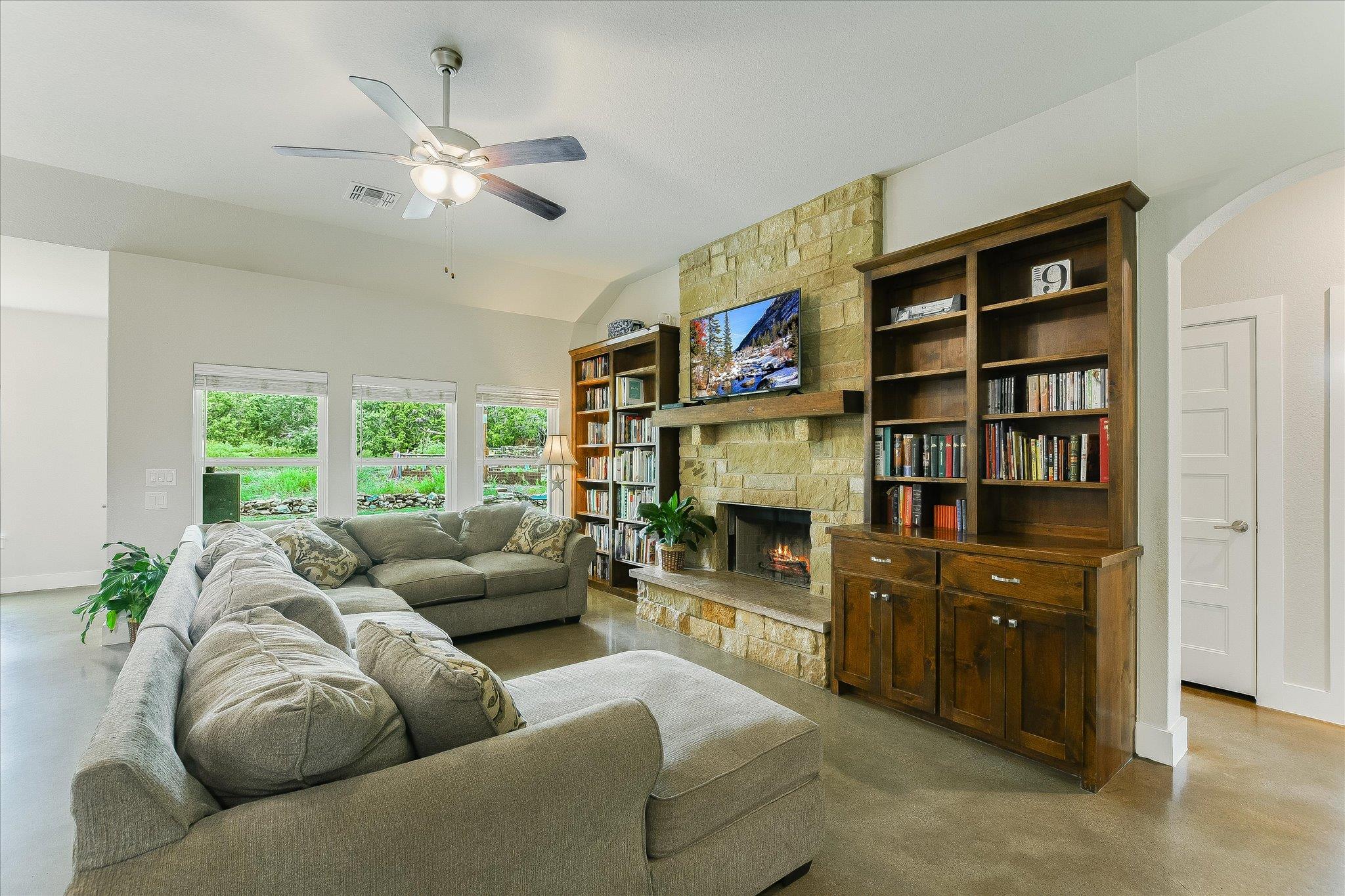 520 Murphy DR
