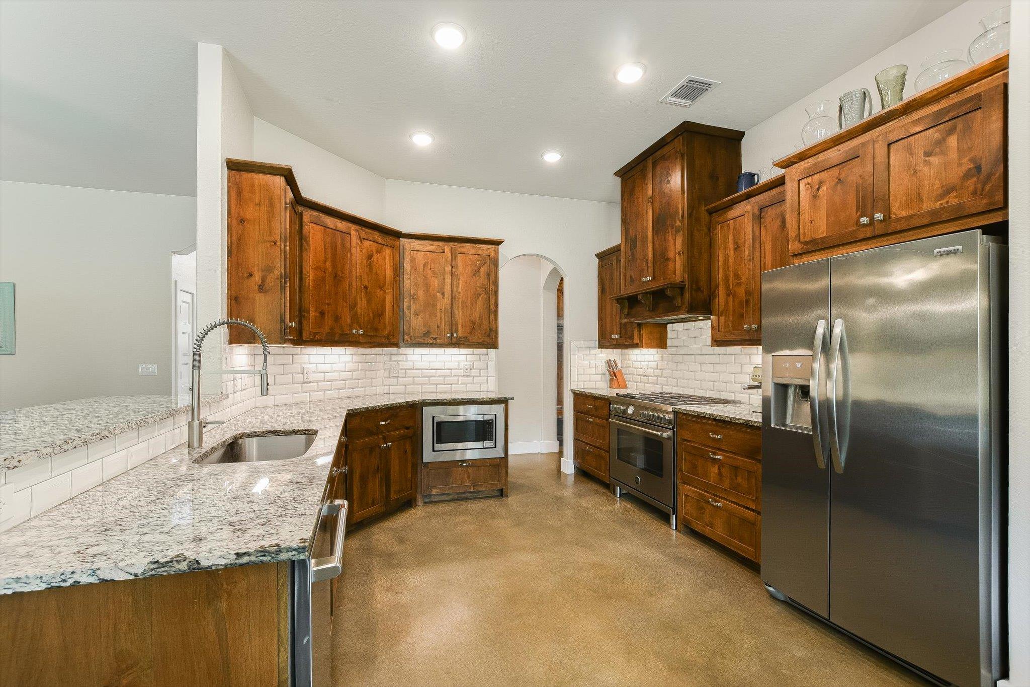 520 Murphy DR