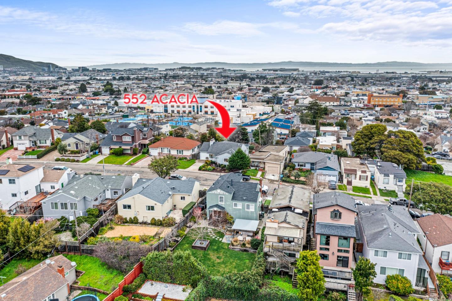 552 Acacia AVE