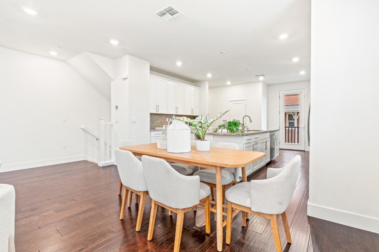 3928 Scottfield Street