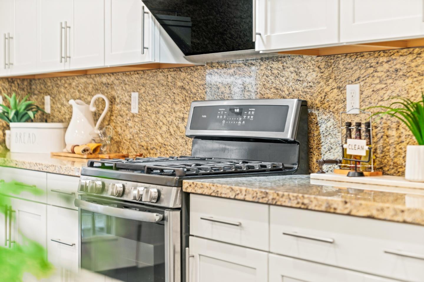 3928 Scottfield Street