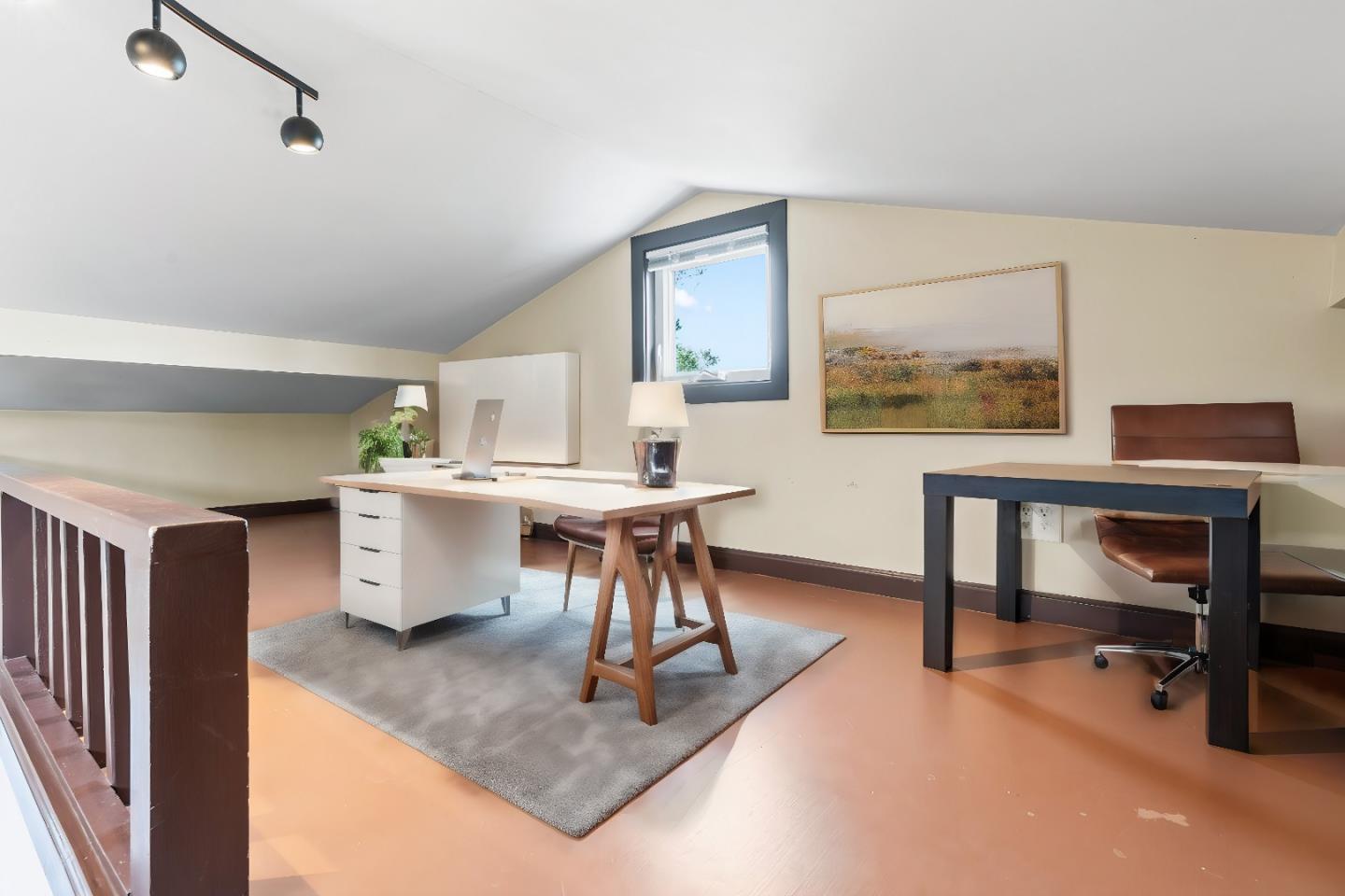 611 Santa Susana AVE