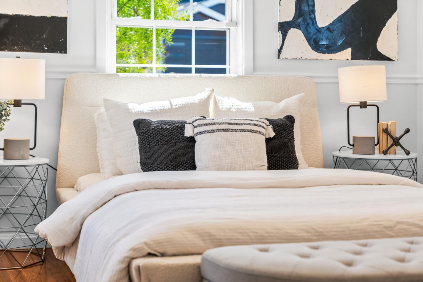 611 Santa Susana AVE