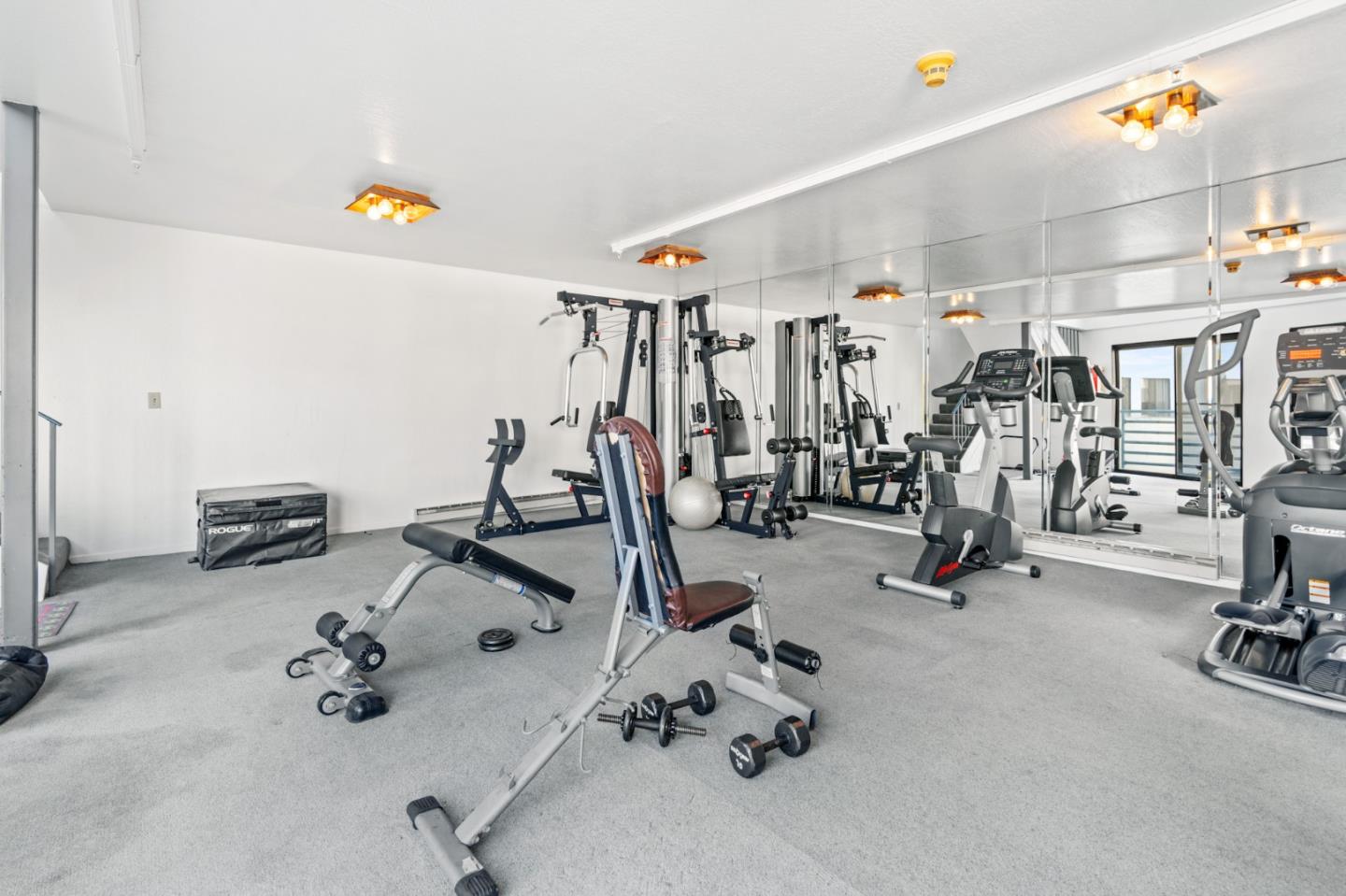 320 Peninsula AVE 220