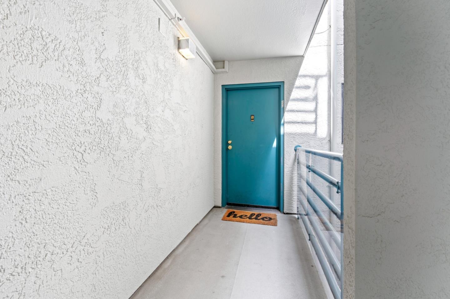 320 Peninsula AVE 220