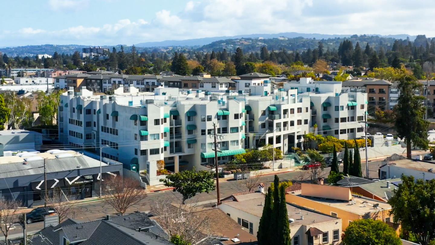 320 Peninsula AVE 220