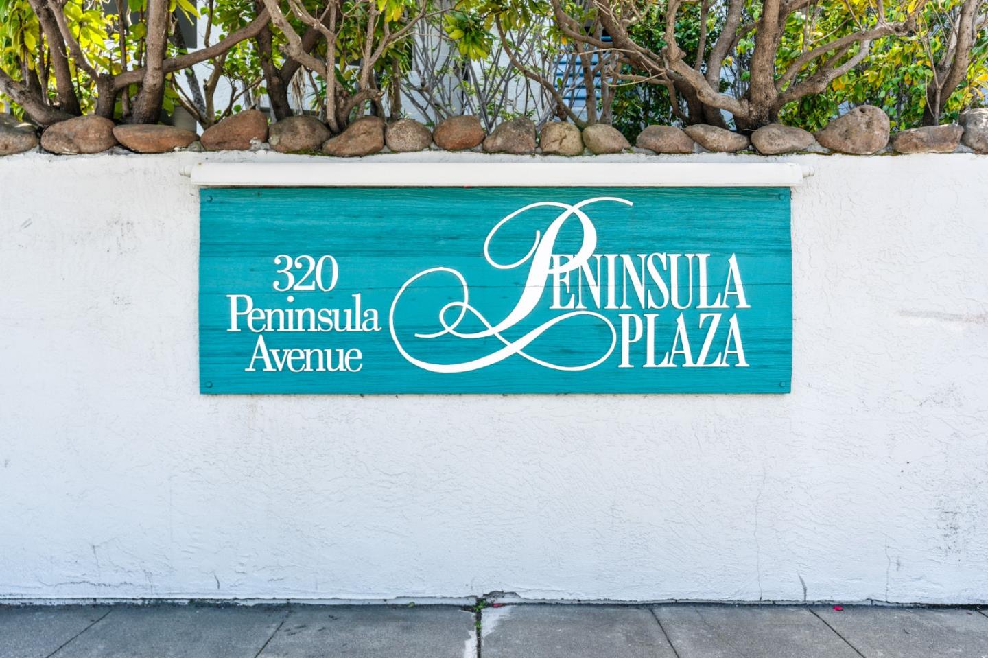 320 Peninsula AVE 220