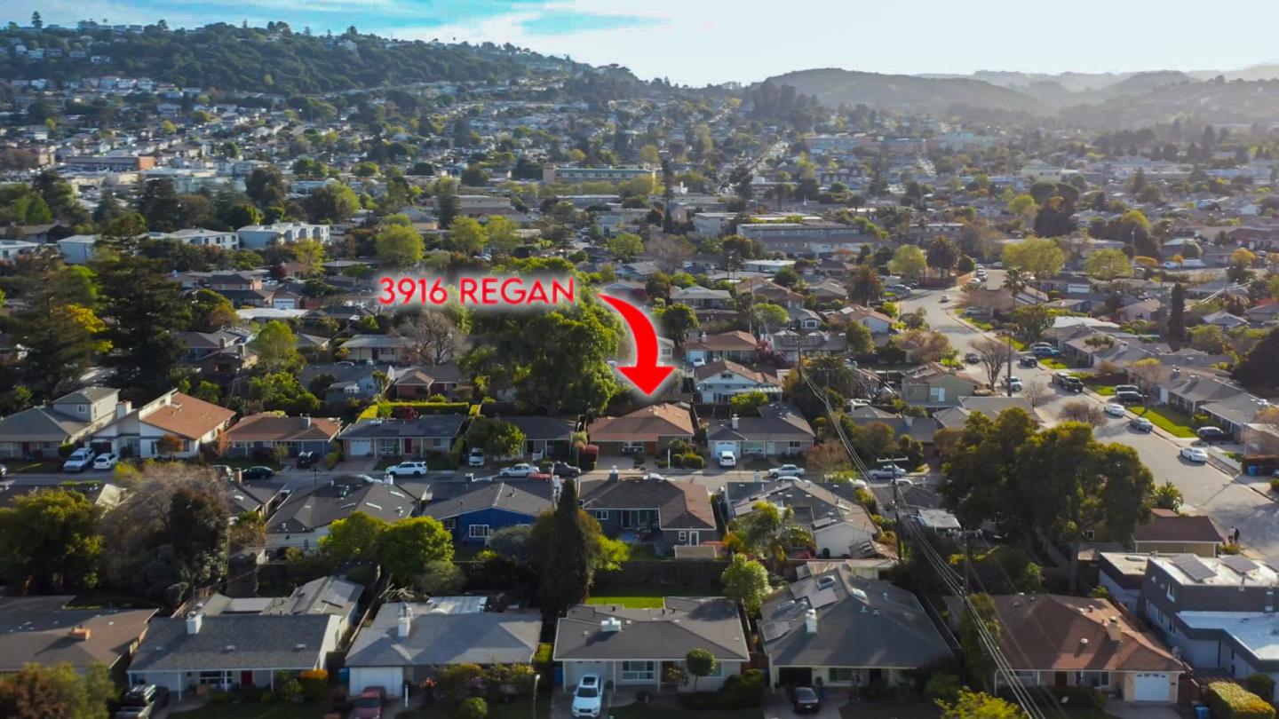 3916 Regan DR