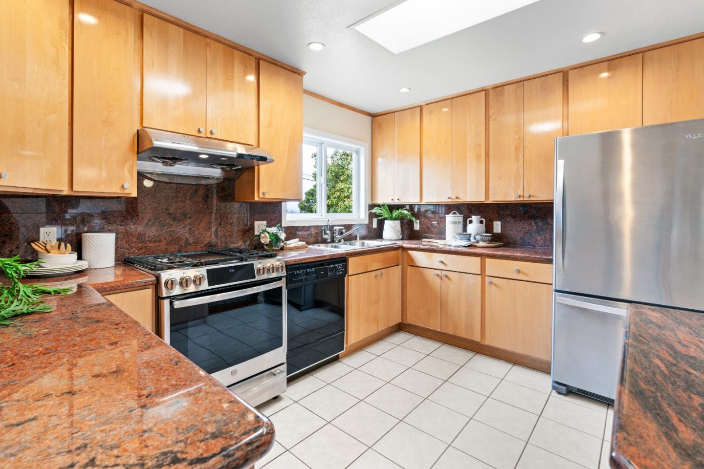 363 Millwood DR