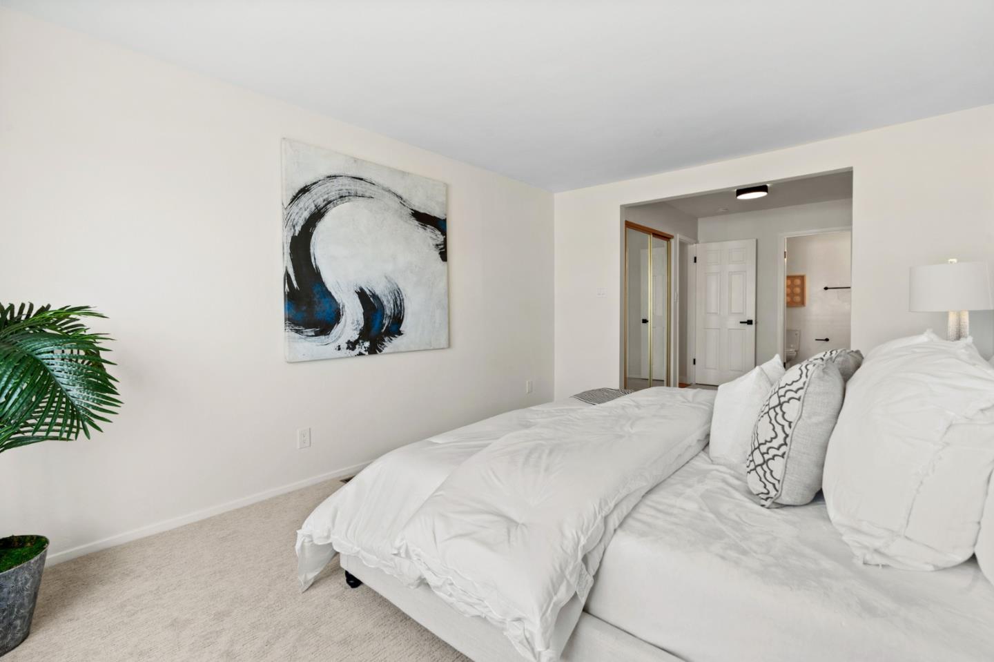 3949 Fairfax WAY