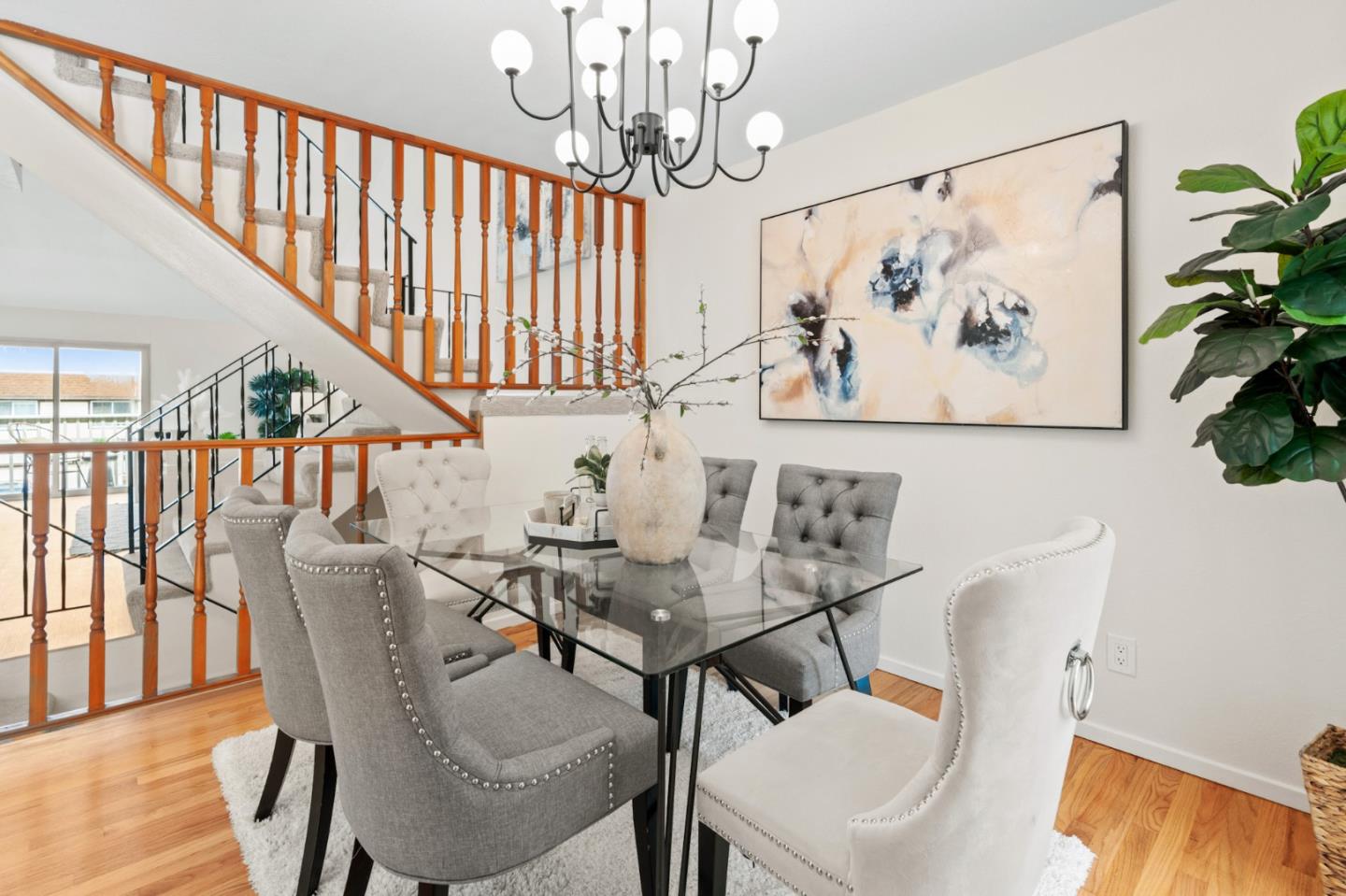 3949 Fairfax WAY