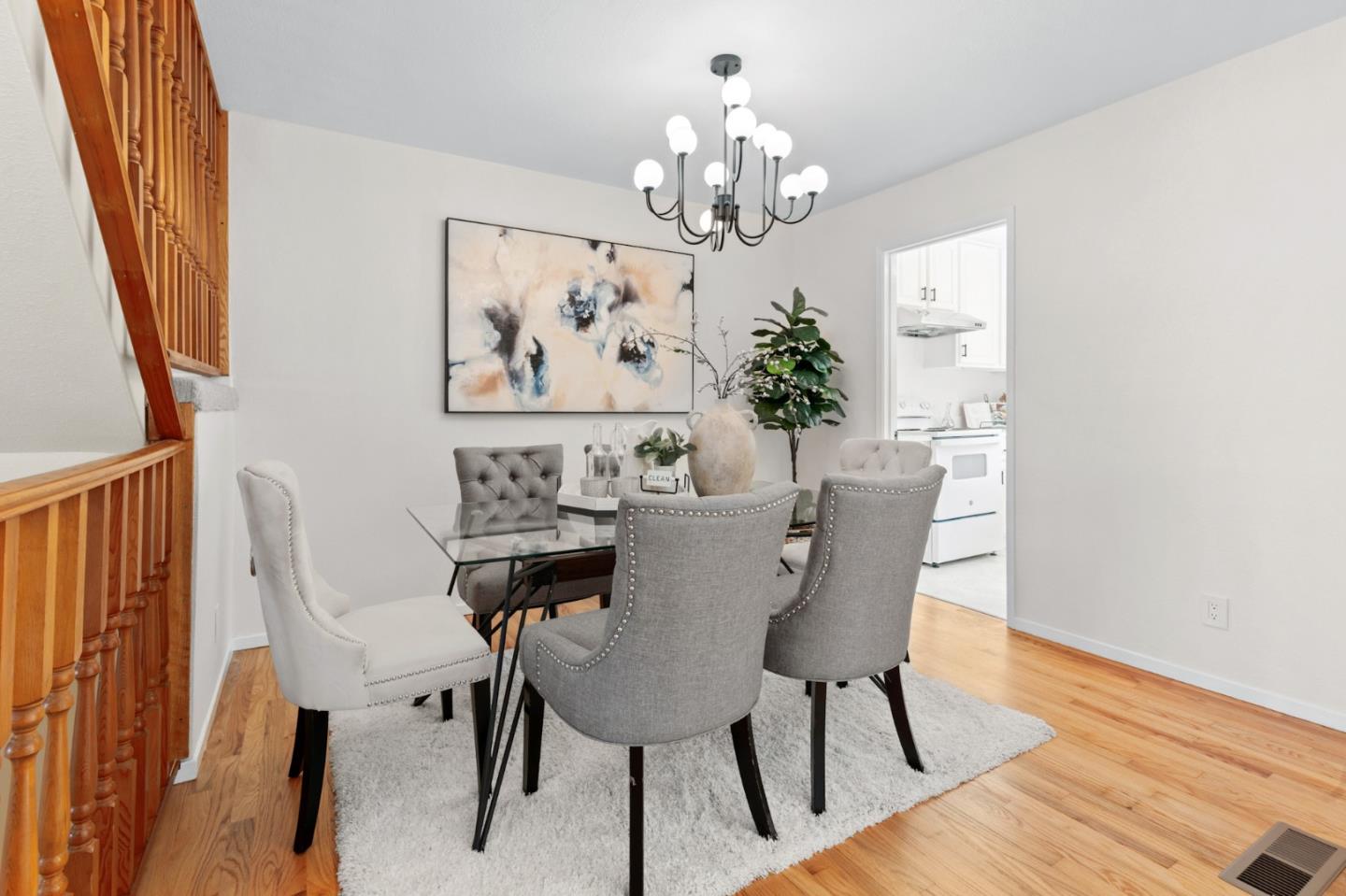 3949 Fairfax WAY