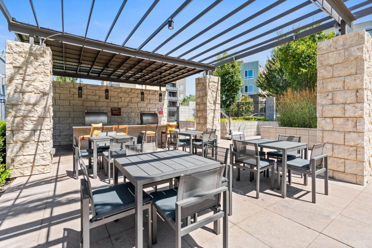 45258 Tom Blalock ST 406